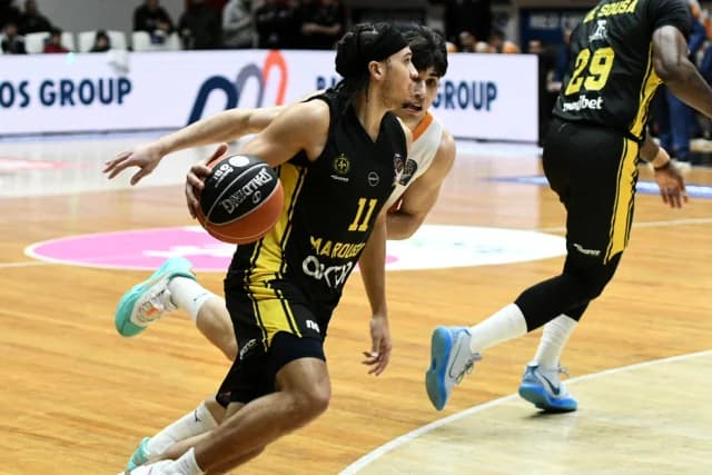 Μπάσκετ: Το Μαρούσι προκρίθηκε στο Final-8 του Κυπέλλου Ελλάδας
