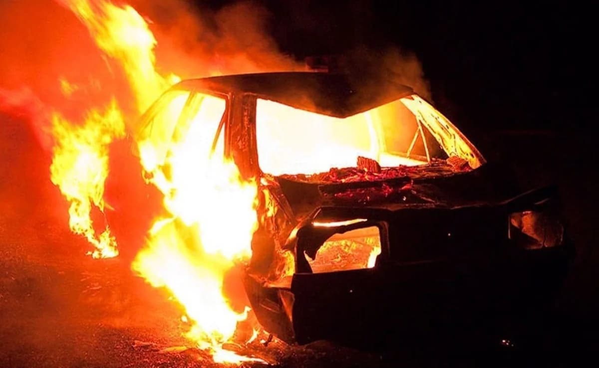 Ataque incendiario a un coche en Nicosia – Daños extensos
