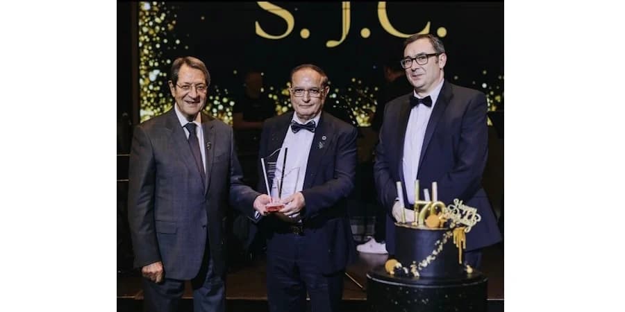 S.J. Constantinides Celebrates 40 Years of Partnership with Xerox