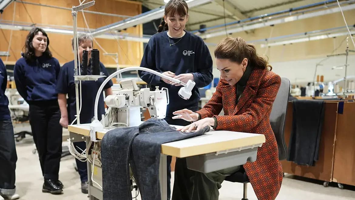 Kate Middleton näht Jeans für Prinz William in walisischer Fabrik