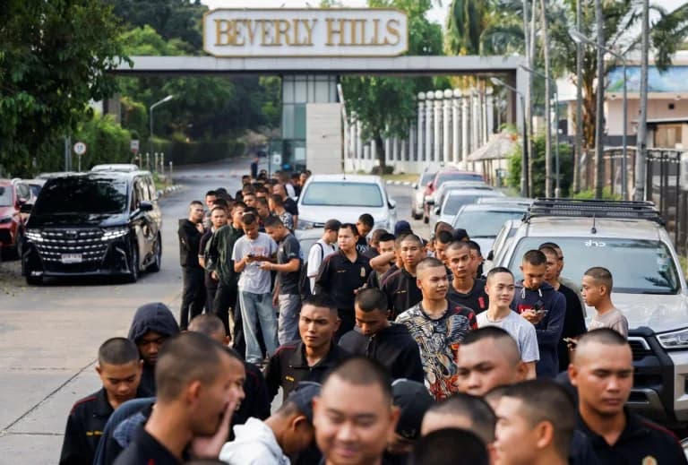 Thailand Wahlen: Umfragen öffnen inmitten ungewissem Ausgang