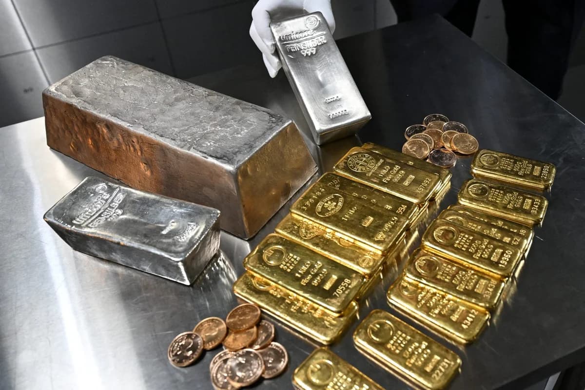 Metales Preciosos, Dólar y Acciones Tecnológicas en Foco