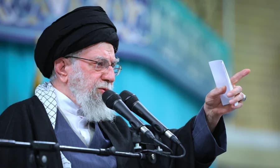 Internationale Presse: Fokus auf möglichen Sturz des iranischen Regimes
