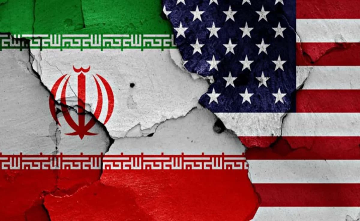 Irán: Debilitado en las conversaciones con EE. UU., amenazante a nivel regional