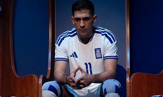 New Greece National Football Jersey: A Tribute to Euro 2004