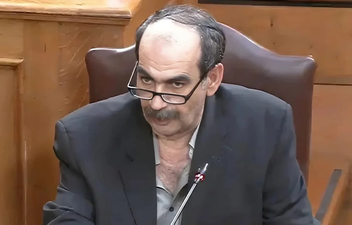 OPEKEPE: Strafverfolgung wegen Ungehorsams gegen Giorgos Xylouris - Prozess am 30. März 2026