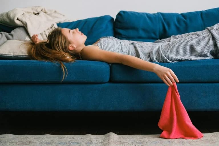 Gen Z: 7 Reasons Holding Them Back – High Rents, Low Wages