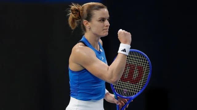 Саккари вышла в 1/8 финала турнира в Дохе, победив Паолини
