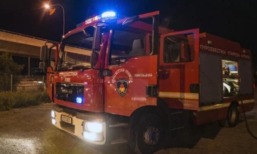 Ευρύχου: Φωτιά σε οχήματα της Υπηρεσίας Θήρας