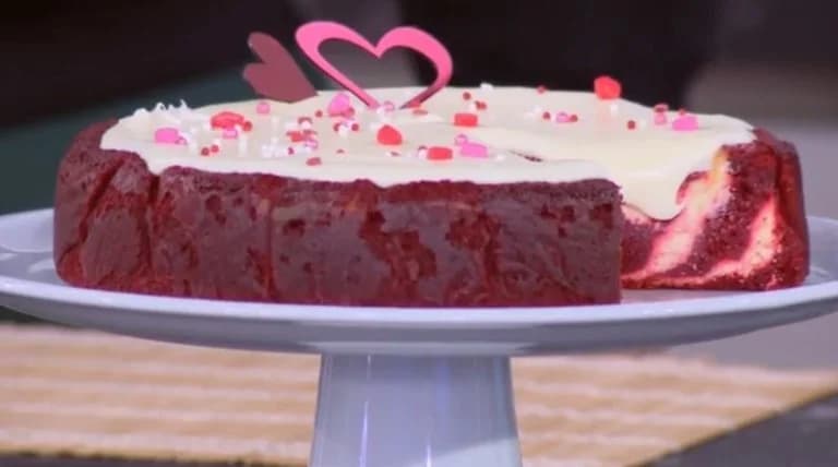 Red Velvet Cheesecake Recipe by Christos Vergados