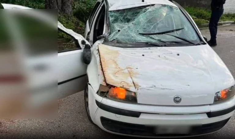 Loutsa: Un joven de 15 años muere en un horrendo accidente de coche