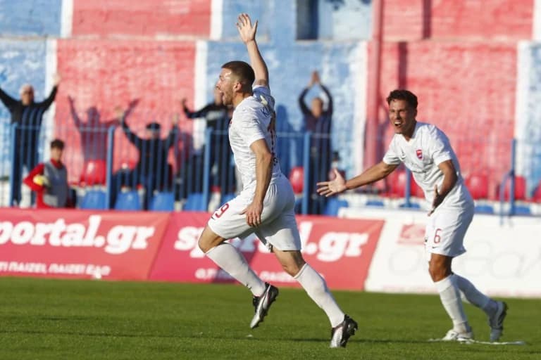 Каламата – Паниониос 0-2: Победа в гостях и равенство на вершине
