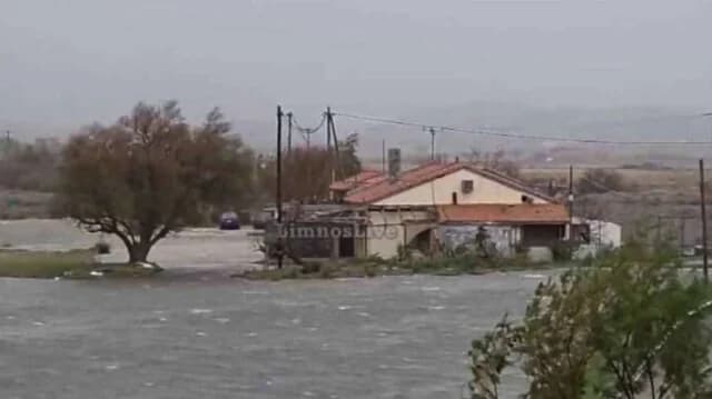 Severe Weather in Lemnos: Two People Rescued in Diapori