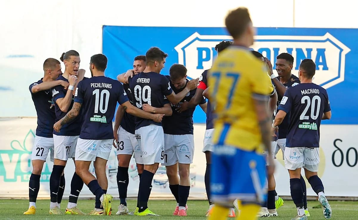 Ethnikos Achnas - APOEL 3-2: Spannender Sieg im «Dasaki»