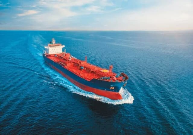 Plan de Trump: Tasa para barcos no estadounidenses en puertos de EE. UU.