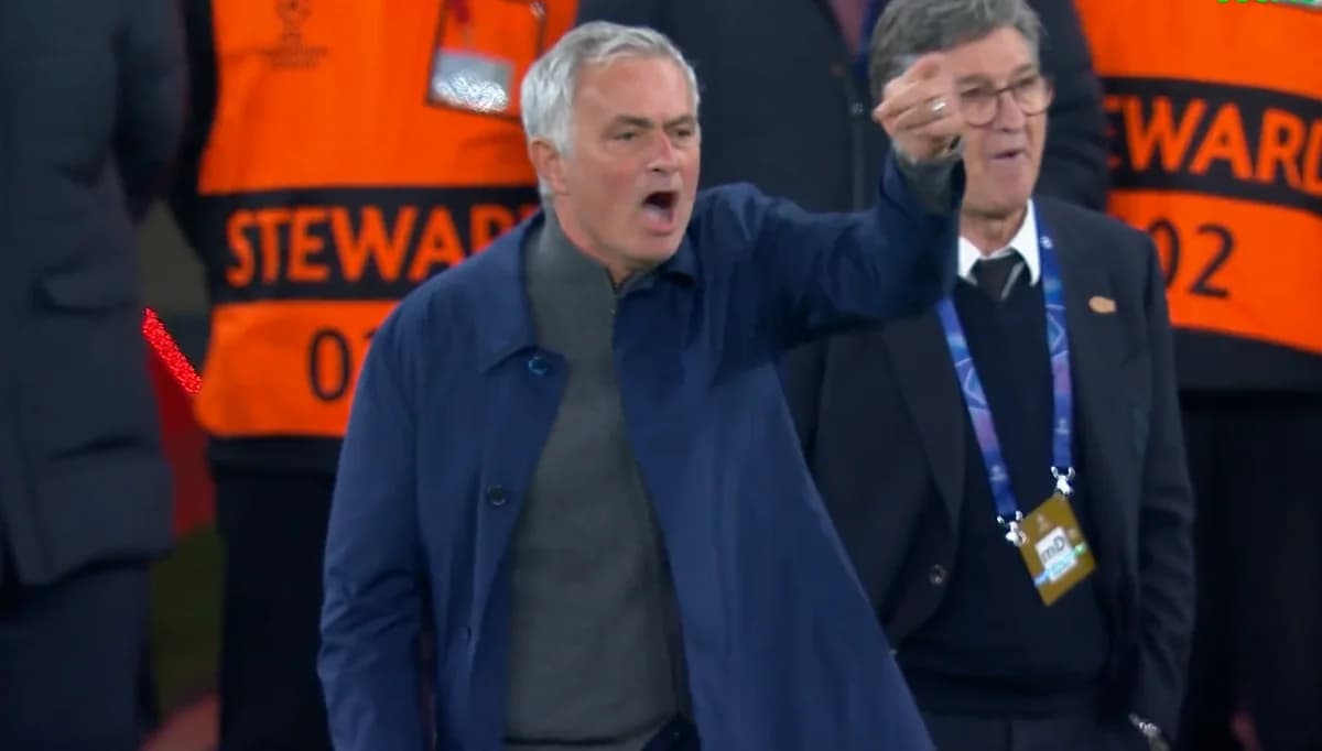 Mourinho nach Forderung nach Roter Karte für Vinicius Jr. vom Platz gestellt (Video)