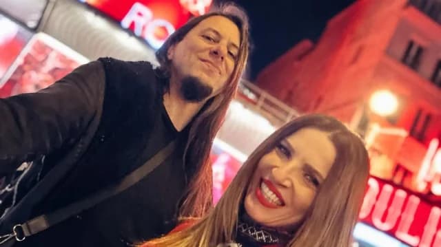 Evridiki: 'Eres irresistible' – Dedicatoria pública a Bob Katsionis