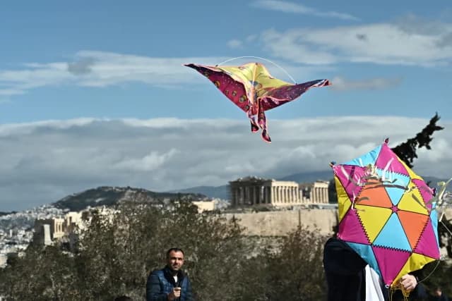 Kostenlose Karnevals- und Rosenmontagsveranstaltungen in Athen und Piräus