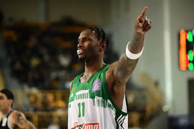 Hayes-Davis: 'He dormido seis horas en los últimos tres días'