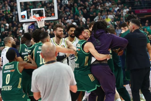 Euroleague: Strafen für Lessort und Panathinaikos nach Zusammenstoß mit Fenerbahce