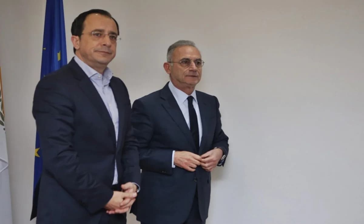 Averof Neofytou Requests Meeting with Christodoulides on Cyprus Issue