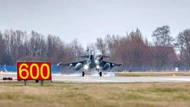 Sweden to Install Mobile Alert System for Air Raids