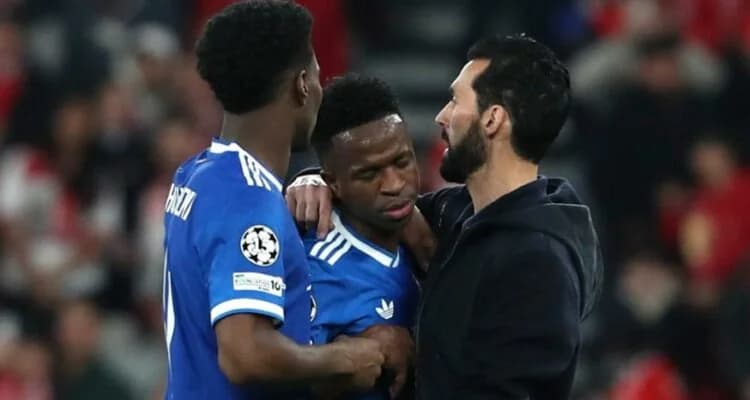 Αρμπελόα: «Στηρίζουμε απόλυτα τον Βινίσιους, φεύγουμε αν το ζητήσει»