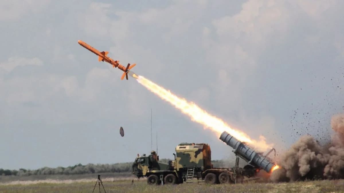 Russland: Ukrainische 'Flamingo'-Raketen treffen Fabrik für ballistische Raketen