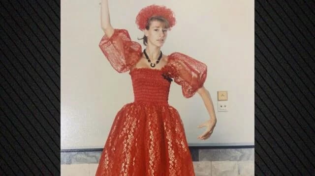 Зета Дука: Карнавальные фотографии из детства