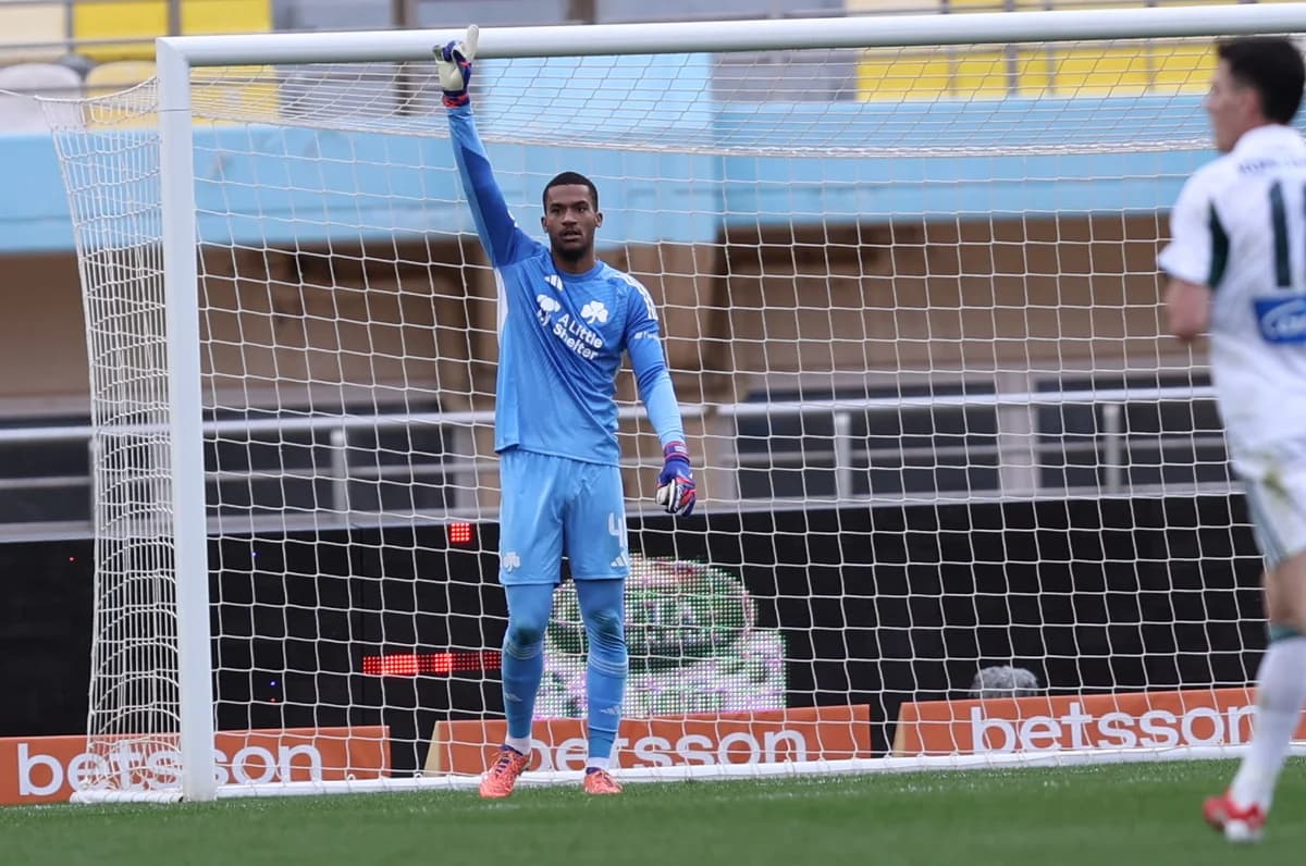 Lafont: Atemberaubende Parade im Eins-gegen-Eins mit Nous (Video)