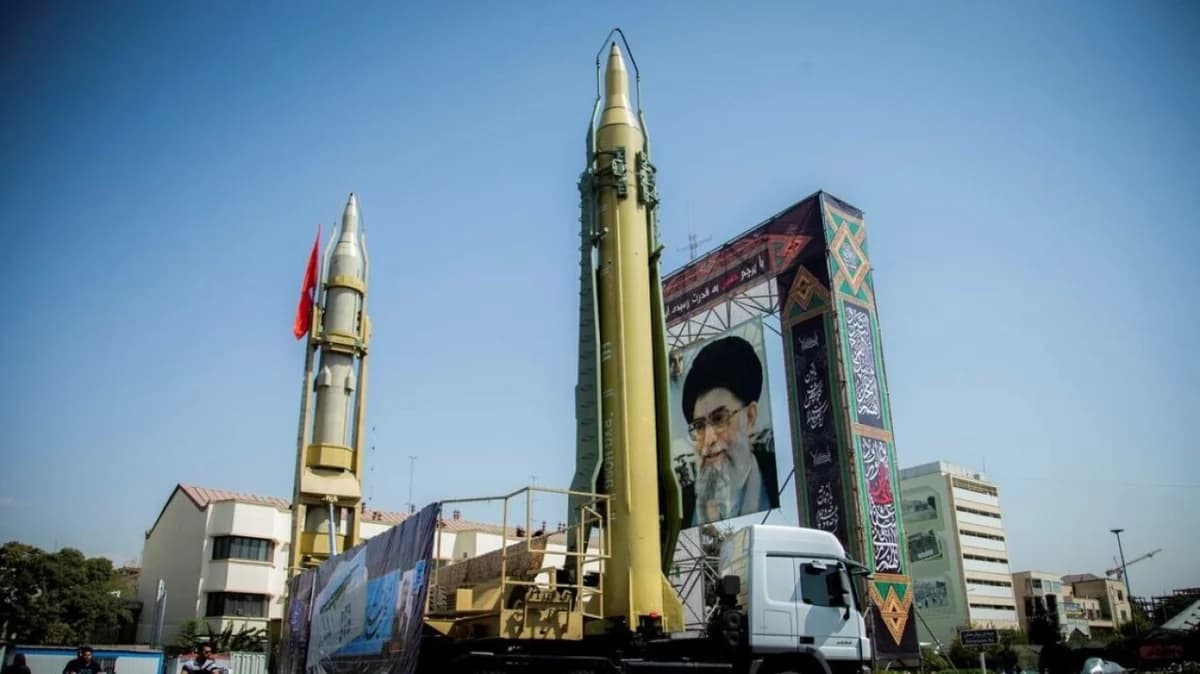 FT: Geheimer Iran-Russland-Deal über Raketenbeschaffung für 500 Mio. Euro