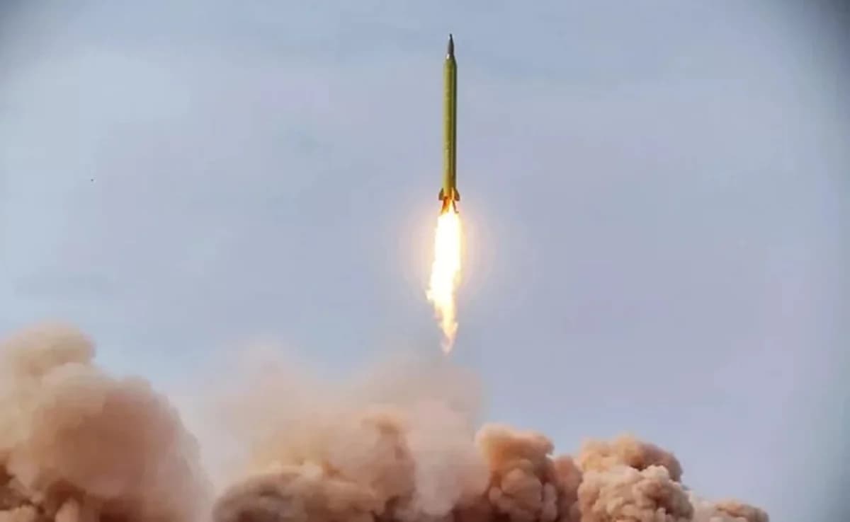 FT: Geheimer Deal zwischen Iran und Russland über Flugabwehrraketen