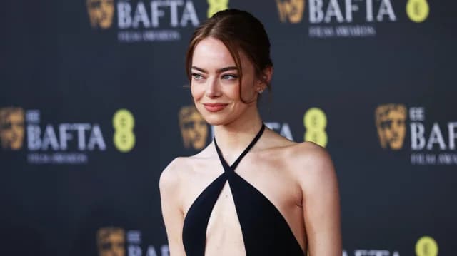 Starbesetzte BAFTAs: William, Kate, DiCaprio, Bellucci, Stone auf dem roten Teppich