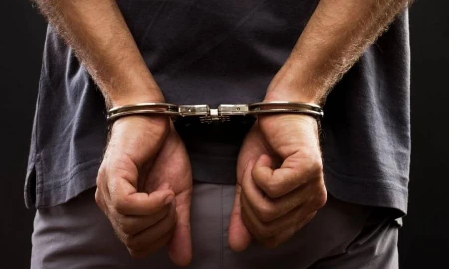 Aradippou: Arrests Made in Gun and €70,000 Theft Case