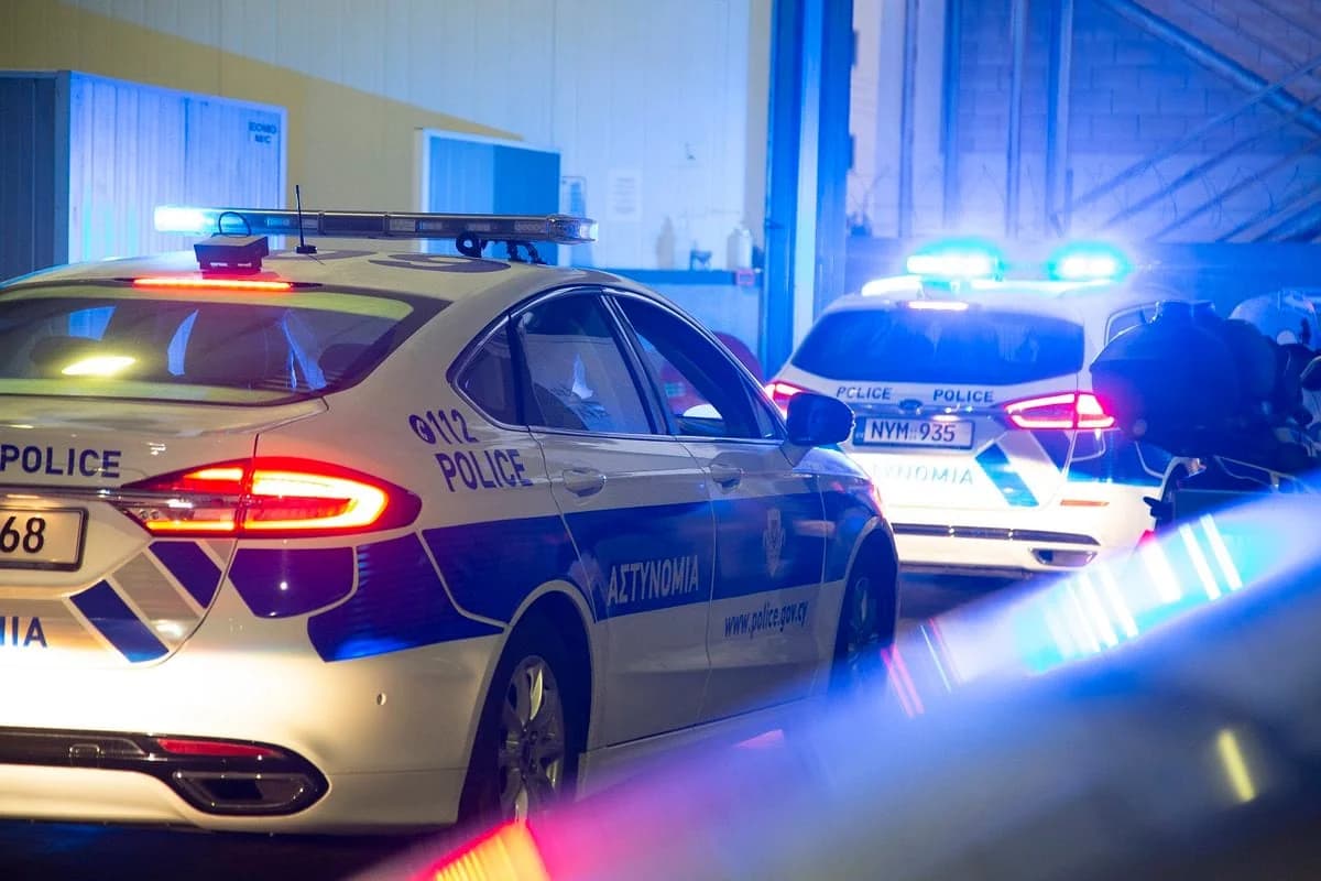 Zwei Verhaftungen wegen Geschwindigkeitsüberschreitung auf der Autobahn Limassol-Nikosia