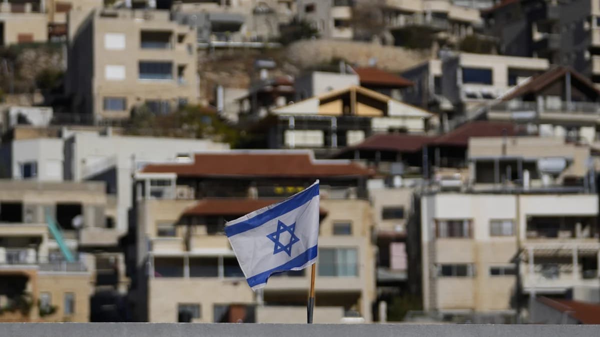 ההשפעה הפוטנציאלית של המלחמה על השקעות ישראליות ונסיעות לקפריסין