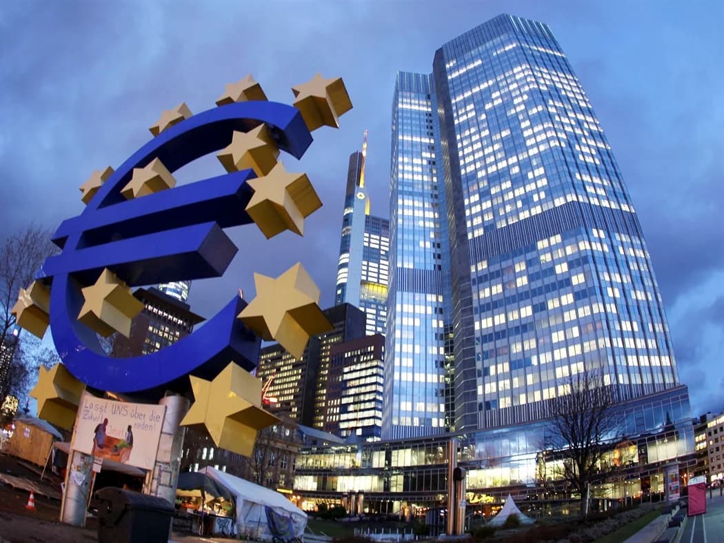 ΕΚΤ: Μείωση ζημιών στα 1,3 δισ. ευρώ το 2025