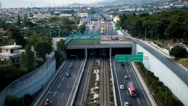 阿提卡高速公路交通调整至4月30日
