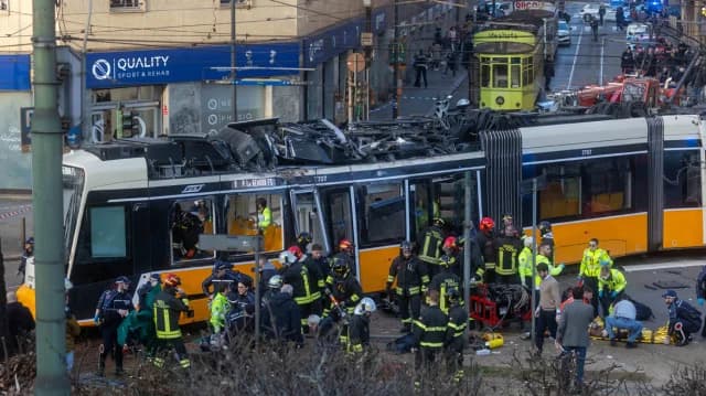 תאונת חשמלית במילאנו: שני הרוגים, ארבעים פצועים בתאונה