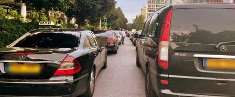 塞浦路斯出租车司机威胁采取行动反对国家平台