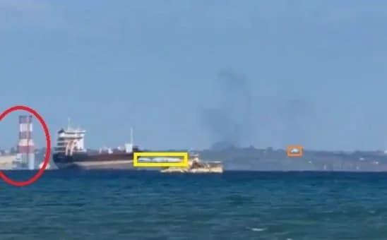 Декелия: Замечен дым возле британских баз