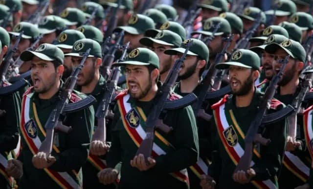 Revolutionary Guards Threaten Cyprus with Missile Attacks