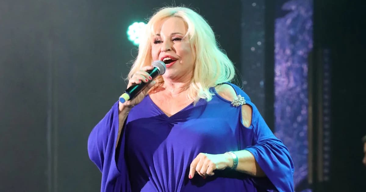 Bessy Argyraki: "Dejé de presionar a mi hija sobre los nietos"