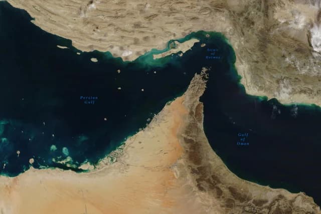 Strait of Hormuz: Threats and Shipping Freeze