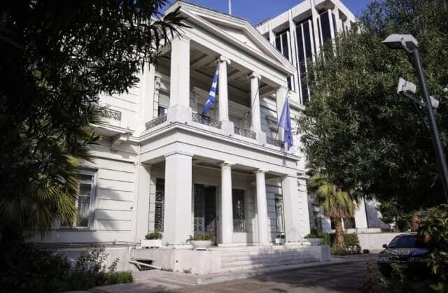 Grecia: El Ministerio de Asuntos Exteriores asegura que no participa en operaciones contra Irán