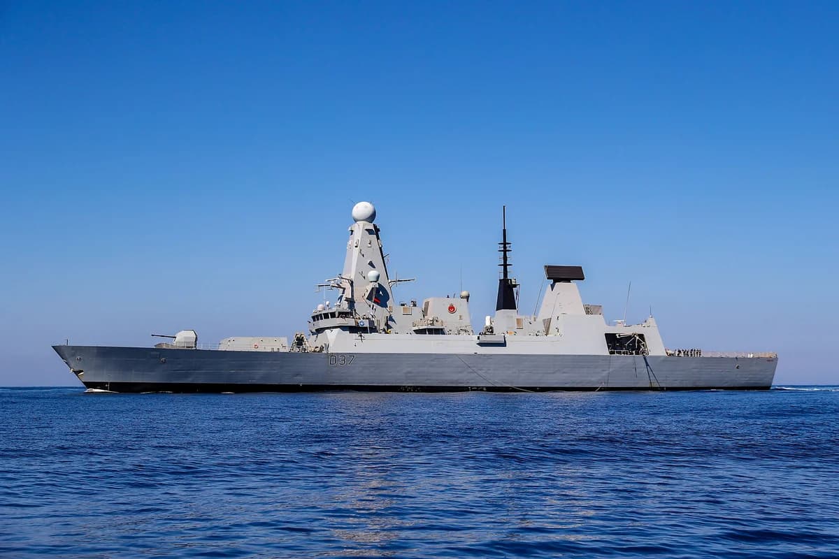 UK Media: United Kingdom Sends Warship to Cyprus
