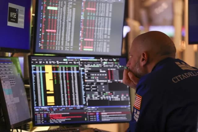 Futuros del Dow Jones se desploman por temor a la guerra