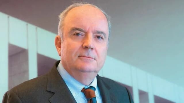 GEK TERNA adquiere una participación del 9,71% en EYDAP de John Paulson
