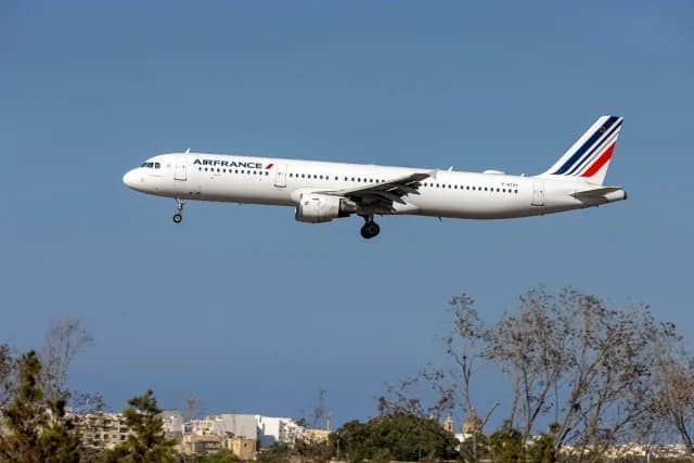 Air France: Τέλος στις πτήσεις προς Κούβα λόγω έλλειψης καυσίμων