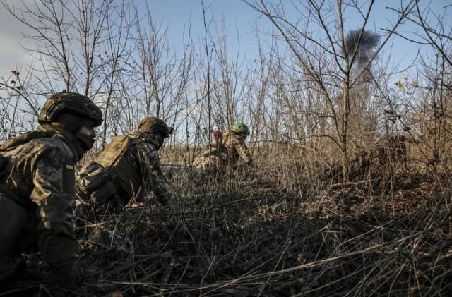 Russische Angriffe auf ukrainische Bahninfrastruktur: Mindestens 5 Verletzte